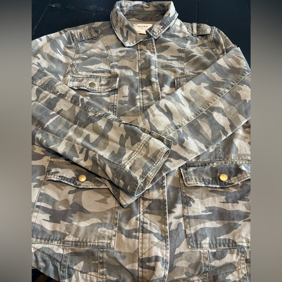 MUDD* Woman Camo Style Jacket Full Zip Up Size XL * Army Green. - Picture 2 of 7